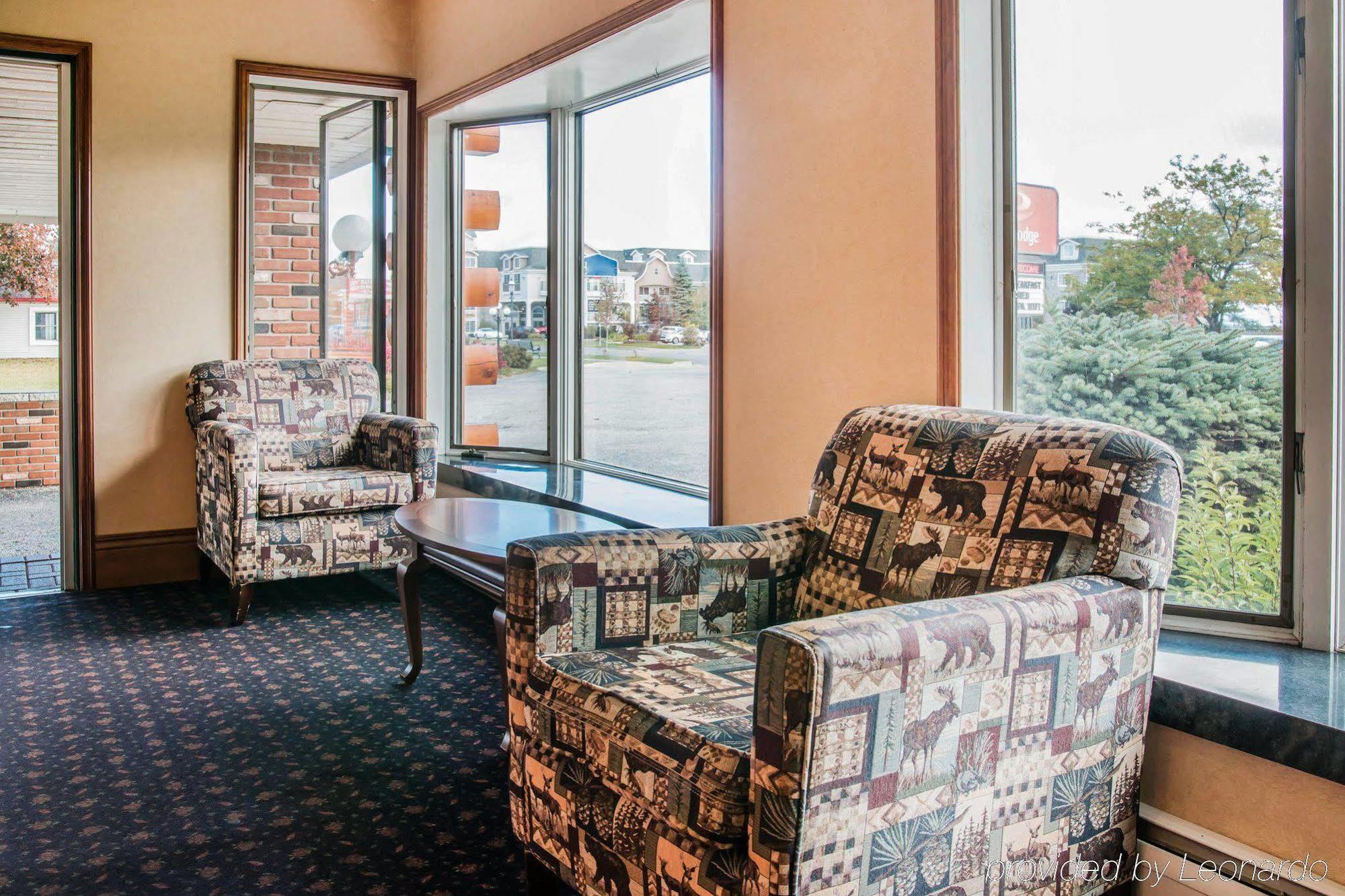 Econo Lodge Bayview Mackinaw City Εξωτερικό φωτογραφία