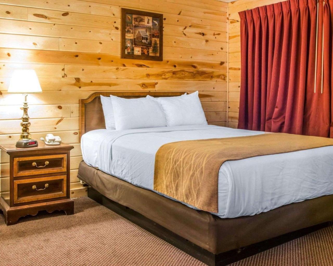 Econo Lodge Bayview Mackinaw City Εξωτερικό φωτογραφία
